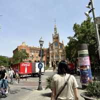 聖家堂和聖保羅醫院，一條大道串聯巴塞隆拿的多元藝術