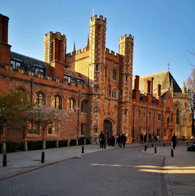 A Springtime Stroll Through Cambridge City
