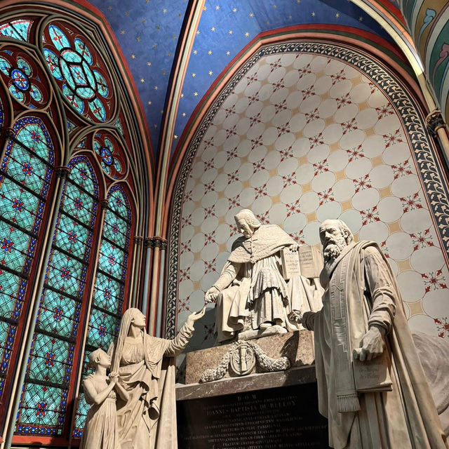 走訪巴黎聖母主教座堂（Cathédrale Notre-Dame de Paris）及莎士比亞書店