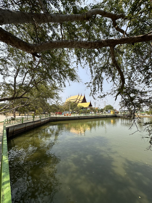Beauty of Wat Ao Noi