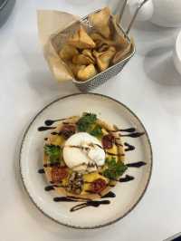 From Sizzling Belyashi to Tea Time Tales: A Flavorful Journey Through Tatar Cuisine & Culture!