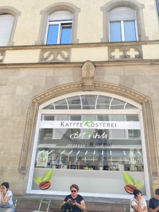 咖啡愛好者不容錯過！ Röstfrisch，一家很酷的咖啡館☕️🥰