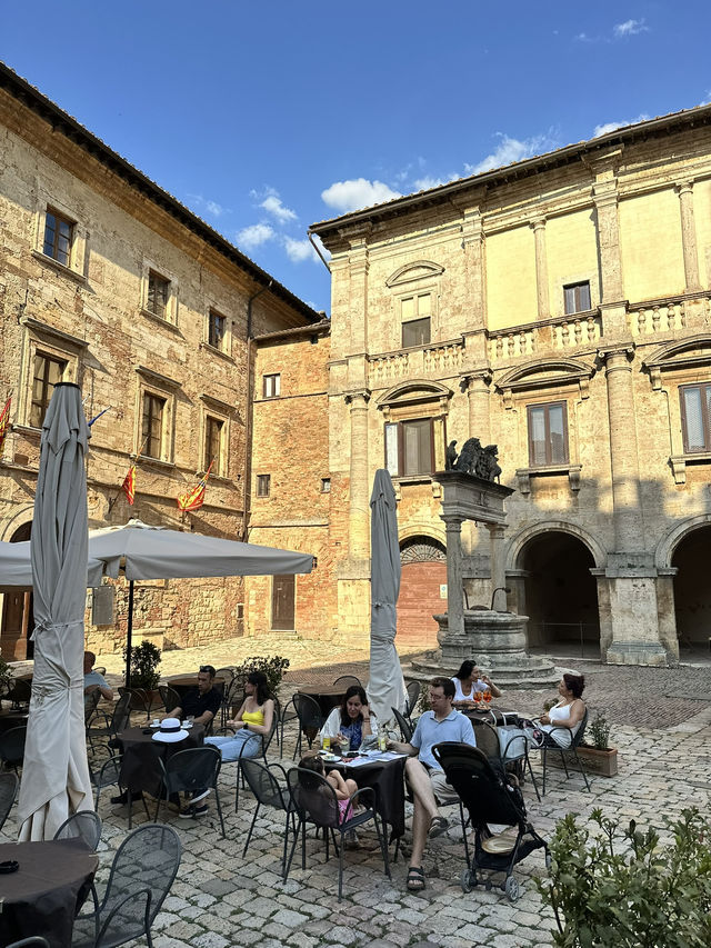 Wander Through Tuscan Charm: Montepulciano Review 