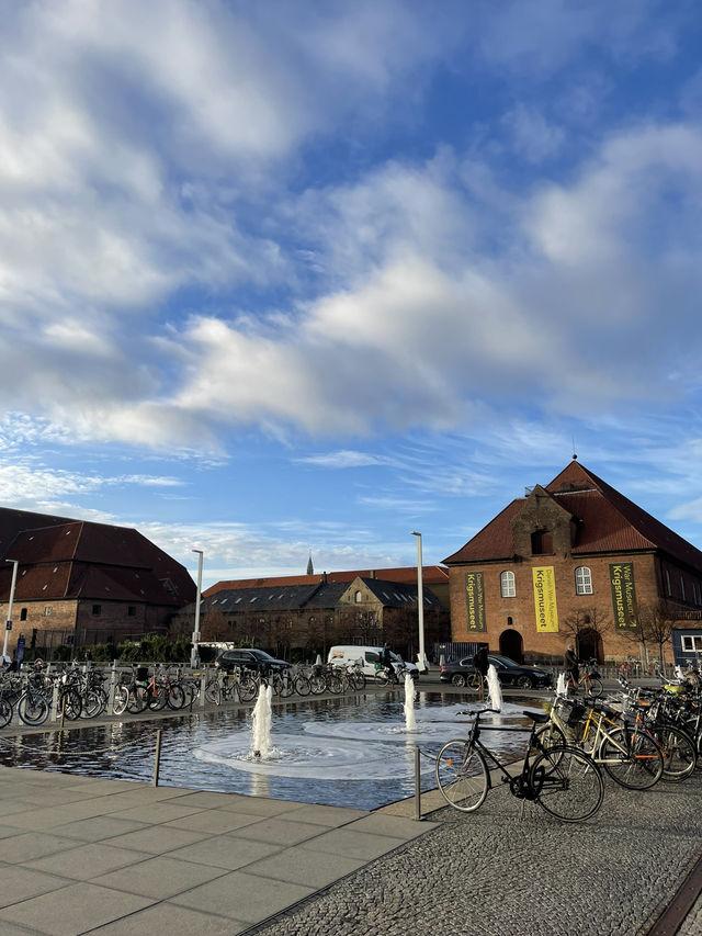 🌟 Copenhagen: Canals, Culture & Cozy Cafés