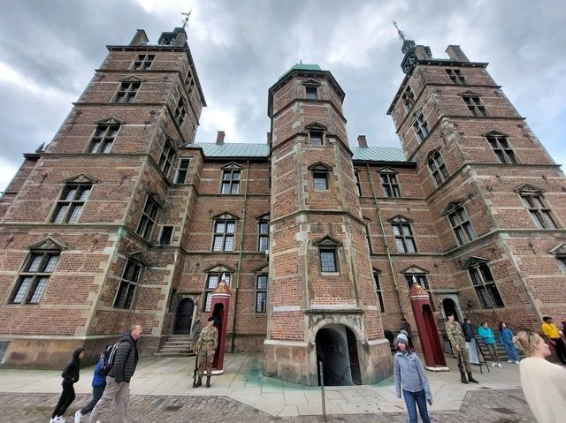 Exploring Copenhagen’s Top Attractions with Hans Christian Andersen’s Magic 🧜‍♀️