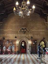 🍁 Warwick Castle – Autumn Magic Around Ancient Walls 🏰✨