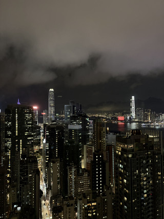 香港之旅 – 城市、大自然與迪士尼魔法的完美結合。