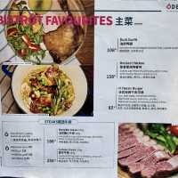 French eating in Shanghai 