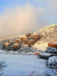 一家下樓就可以滑雪的酒店太酷啦