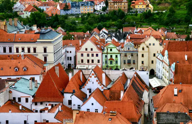 Krumlov, a dreamy town surrounded by mountains and rivers