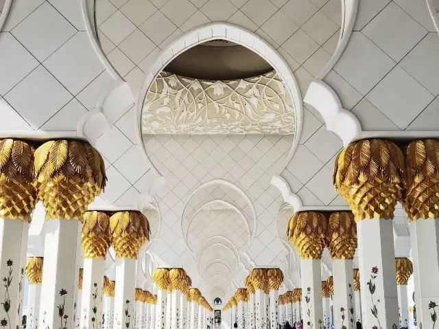 アブダビのシェイク・ザイード・モスク