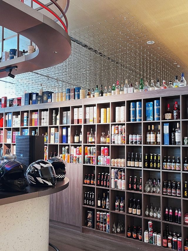 ☘️挖到一家賦有藝術畫廊氣息的coffee shop