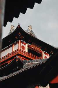 東岩古寺依山傍水，潮陽古八景之一！