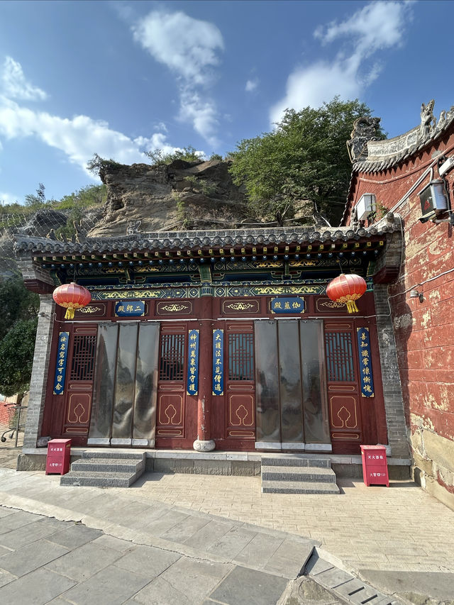 端午去哪玩｜避開人潮，打卡清徐香岩寺：歷經滄桑，光彩依舊