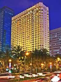 🌟 Manila's Luxe Sunset Views & Gourmet Buffet 🏨✨