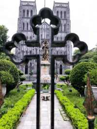 St. Joseph Cathedral in Hanoi Vietnam 🇻🇳 