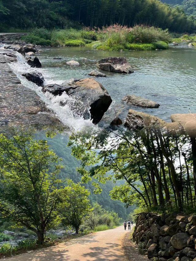 新昌徒步溯溪路線，我願稱浙江天花板