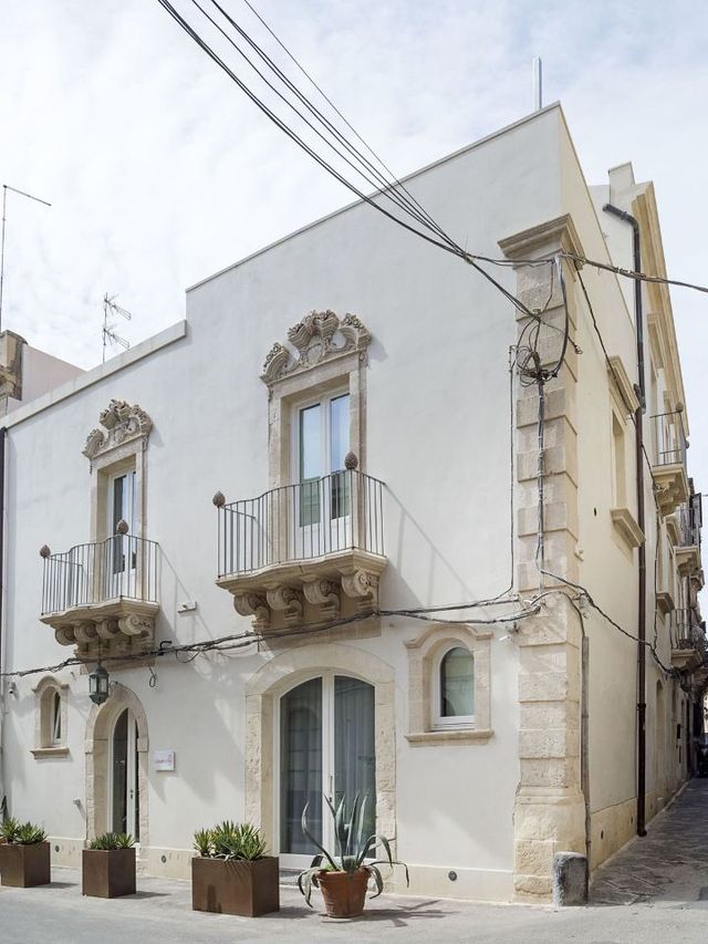 🌟 Sicily's Hidden Gem: Re Federico Boutique Hotel ✨