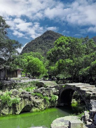 Weekend, Guangzhou high-speed rail two hours, Guangxi version of 'To the Place with the Wind'