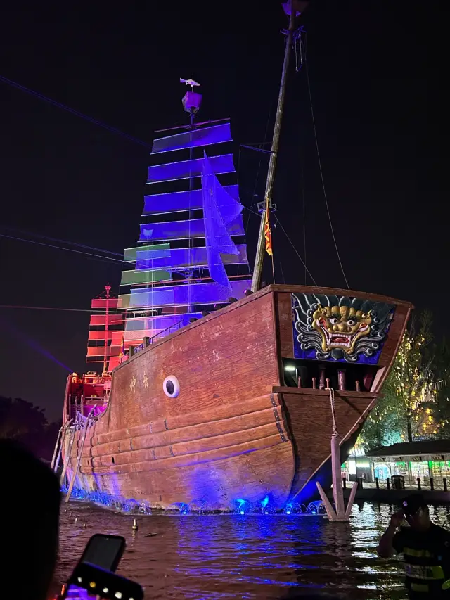 Detailed Guide for a One-Day Tour of Kaifeng Wansui Mountain Wuxia City