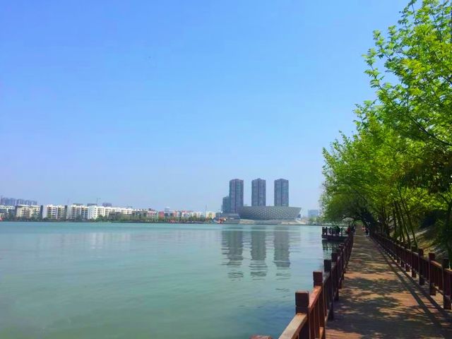 湖北存在感不高的縣級市，藏著最大的明代帝陵。