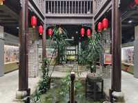 打卡廣西胡志明紀念館。