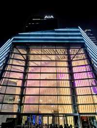 打卡,北外滩友邦大剧院。