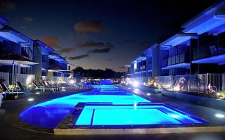 度假之選：赫維灣華美達酒店。