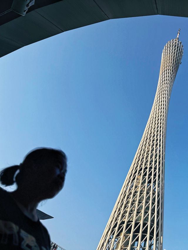 周末去哪兒|去廣州塔廣場多機位打卡小蠻腰