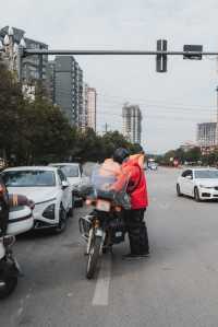 春節就該來這裡，感受凱里煙火氣集市。