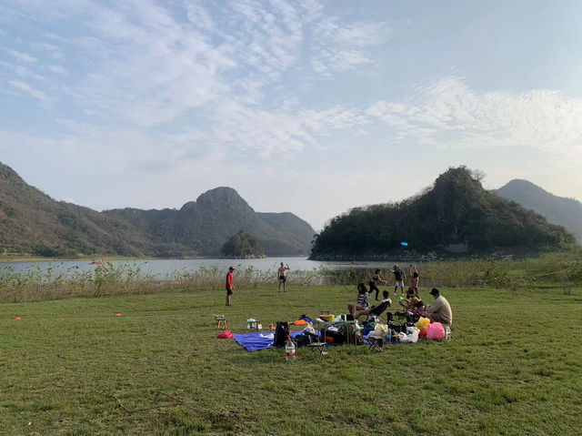 🏞️ 🌴 A Hidden Lake Paradise in Hainan 