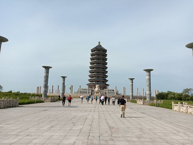 東極寶塔