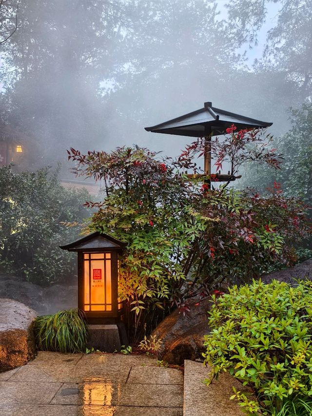 Relaxing Evening in Wuyi Tangfeng Hot Spring Resort 