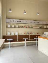 Found this cafe in Shantou!