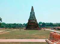 Temples, Tuk-Tuks & Travel Hacks: Backpacking Ayutthaya
