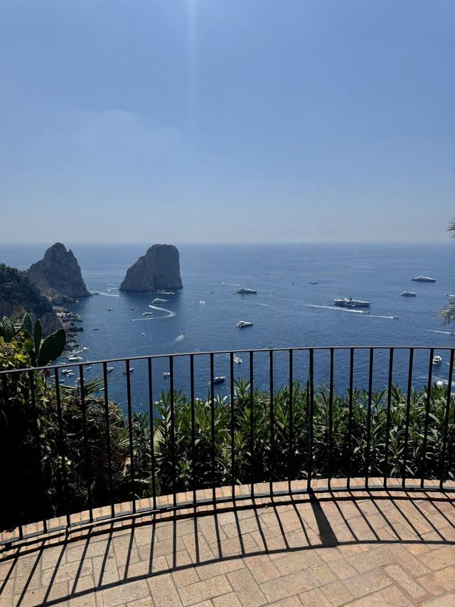 蘭佩杜薩島海邊遊玩攻略