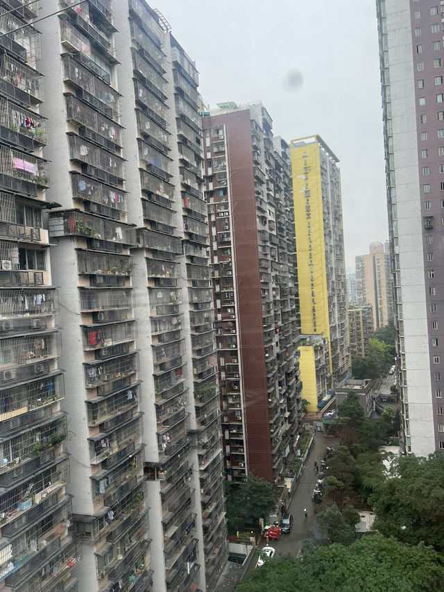 【重慶不只洪崖洞！藏在霧都的夜色、辣味與生活感，才是最動人的旅行底片】