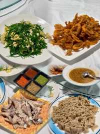 中國馬鎮夜遊！燈光、煙花、美食全掌握！