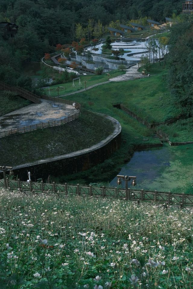邵通暢遊指南