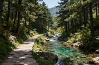 修武藏不住的美！雲台山紅石碧水治癒慢遊