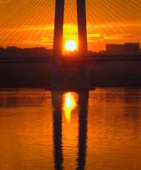 長沙湘江落日封神了!本地人私藏的橘子洲日落攻略