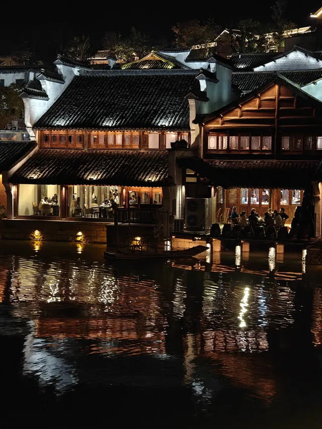 我在這小鎮，找到了最美秋天