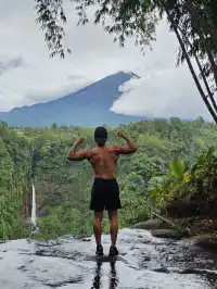 藍棉瀑布 火山雲海與雨林瀑布 被真誠打動