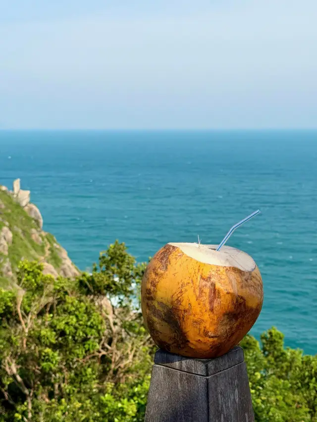 Boundary Island｜Encounter the mint green glass sea in Lingshui, absolutely stunning!