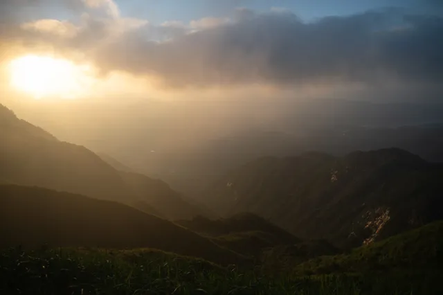 你問我什麼是自由?是七月底的武功山 你問我什麼是自由?是七月底的武功山