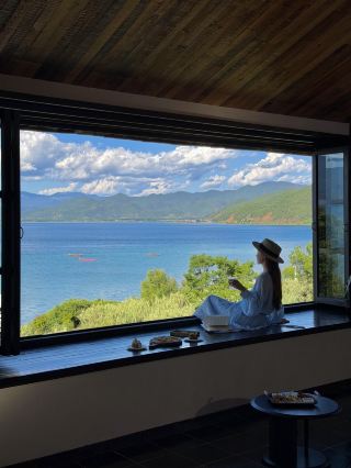It feels just like New Zealand! Cliffside cafe staycation~