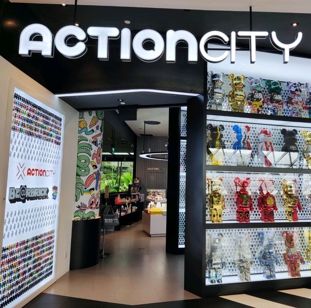 Action City Bearbricks Jewel Changi