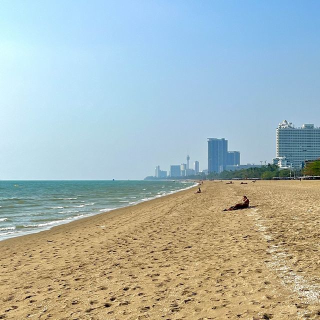 หาดจอมเทียน ปรับโฉมใหม่ ไฉไลกว่าเดิม