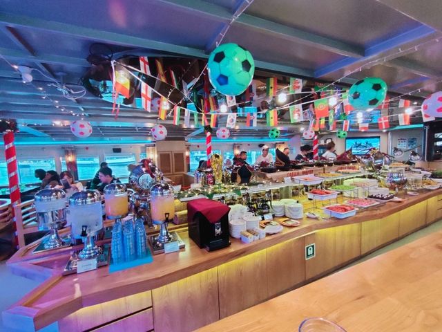 🛳️ Sunset Dinner Cruise in Kota Kinabalu