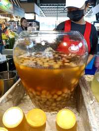 ตลาดสดธนบุรี ยกทะเลสด ร้านเด็ดดังมาให้ช้อปแล้ว